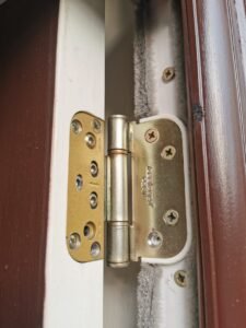 door hinges